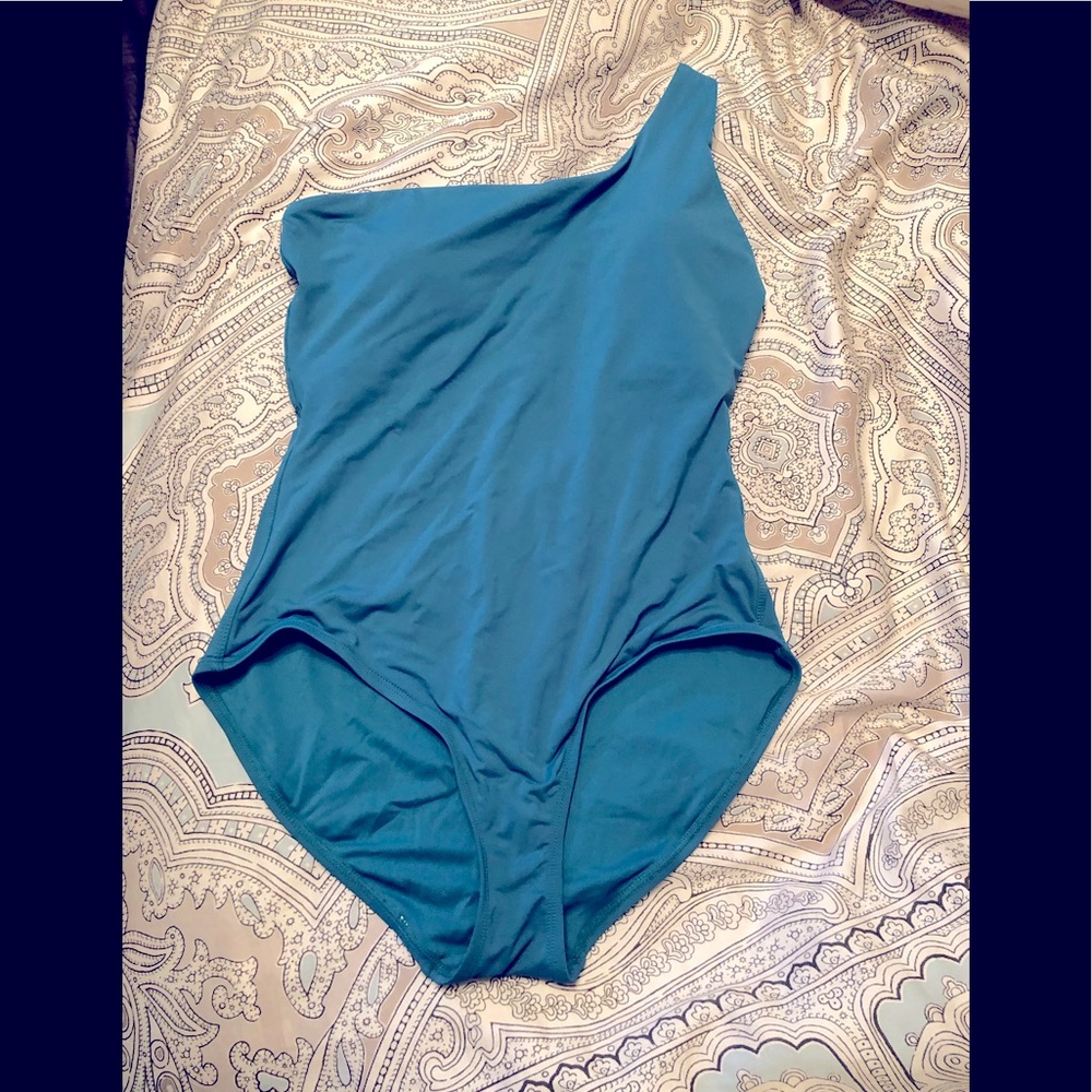 Andie Swimsuit - The Wynwood